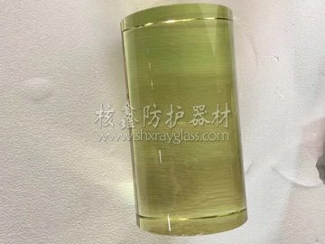 圆筒型铅玻璃